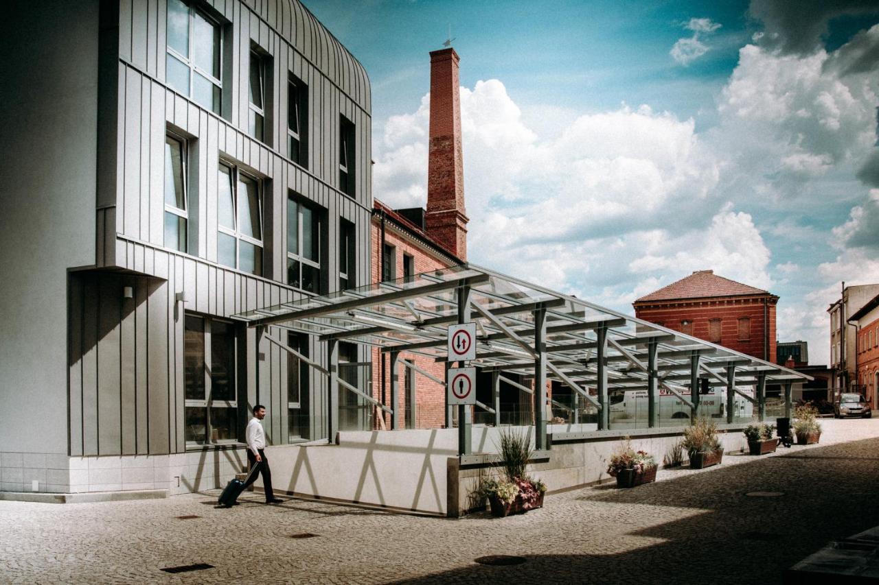 Ruben Hotel Zielona Gora Ngoại thất bức ảnh