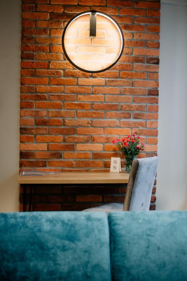 Ruben Hotel Zielona Gora Ngoại thất bức ảnh