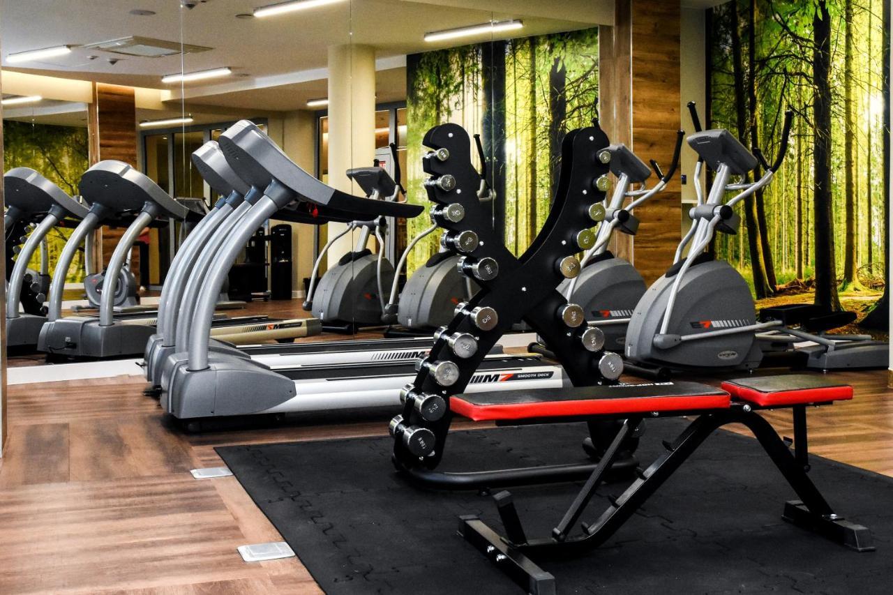 Ruben Hotel Zielona Gora Ngoại thất bức ảnh